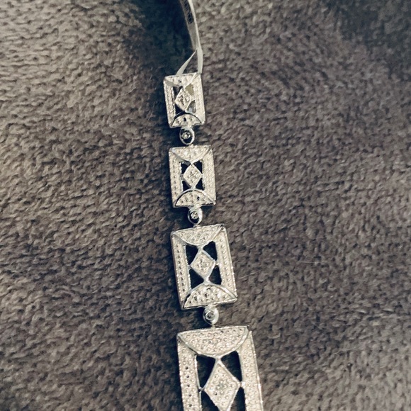 Diamond accent Sterling Silver Pendant and Necklace - Picture 5 of 11